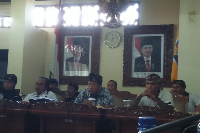 Ketua ICHI Bali di dalam Pertemuan dengan DPRD Bali